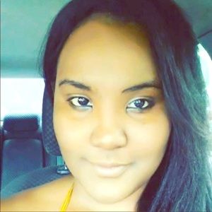 Meet your Posher, Tanya